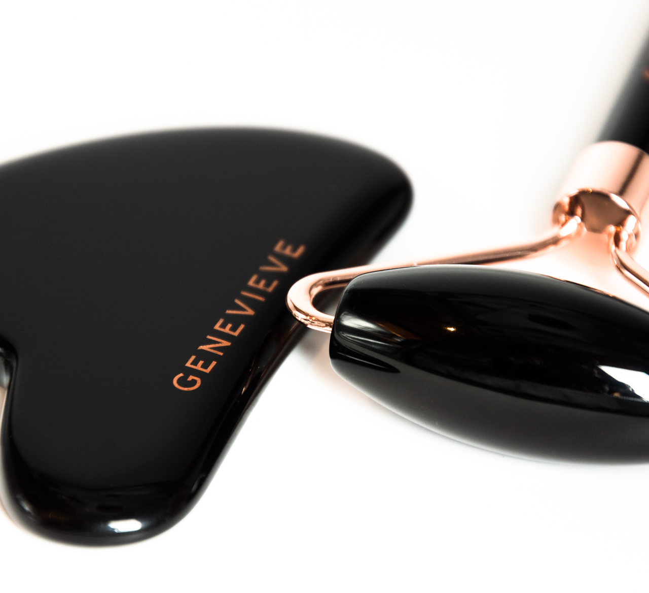 Genevieve-Roller-Black-Onyx-3